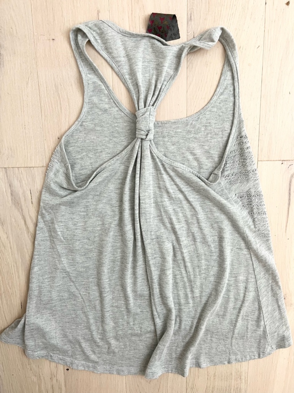 Wallpapher Tank Top - Picture 2 of 3